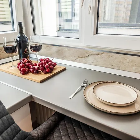 Apartament 311 *