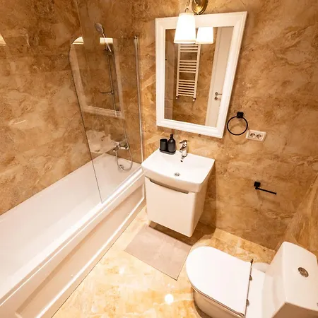 311 Apartament